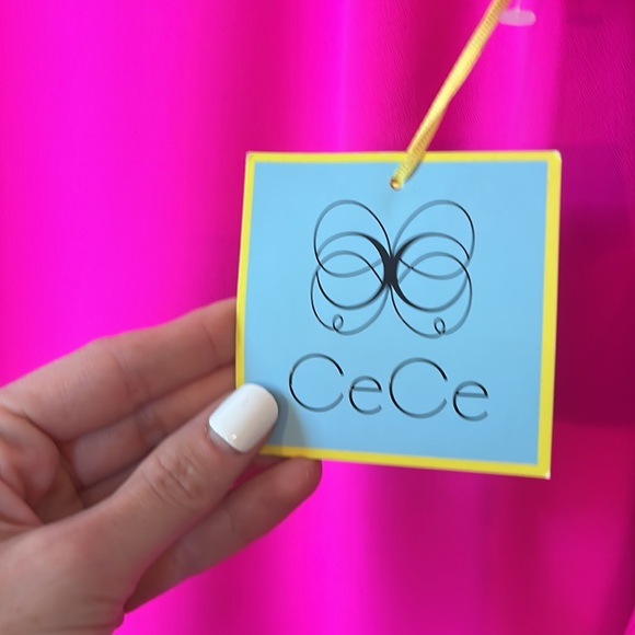 CeCe Crepe Shift Dress - Picture 9 of 10